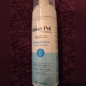 NEW The Honey Pot Company Sensitive Foaming Wash